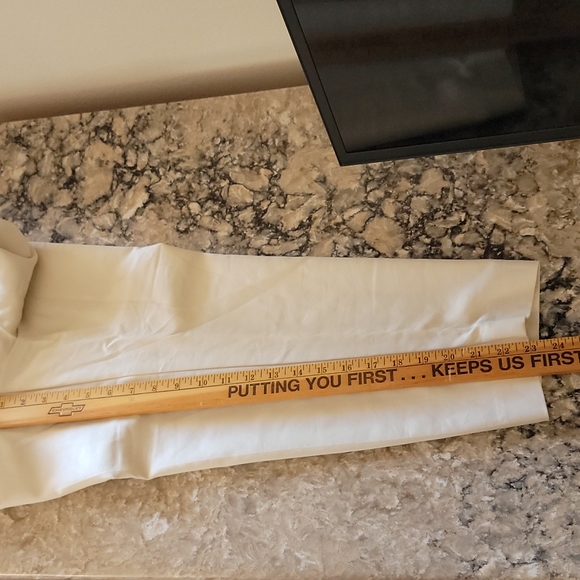 Counterparts sz 12 Capris slacks pants cream - Picture 10 of 10